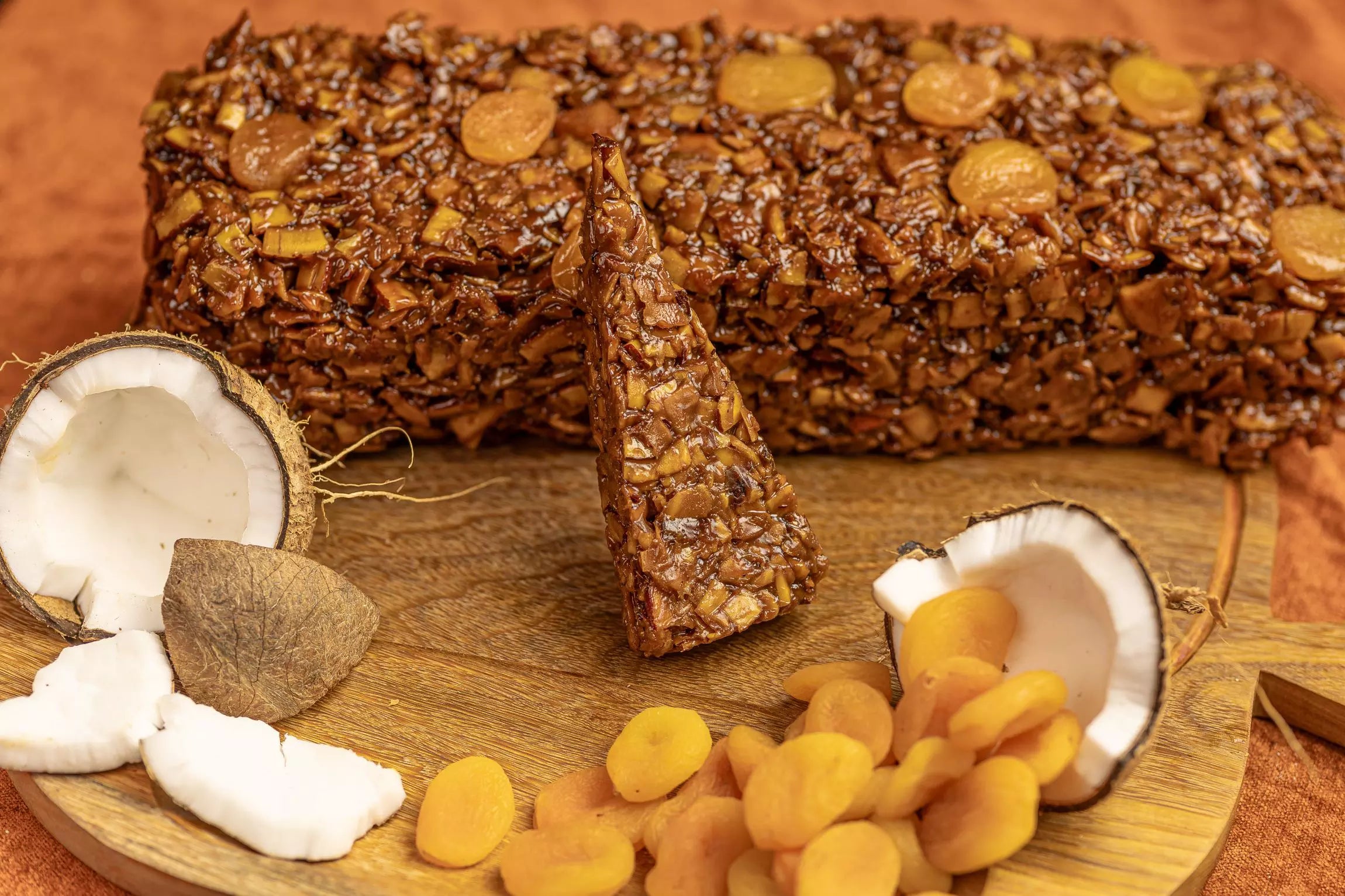 Coco Queimado com Damasco : Quebra-queixo (Porção)